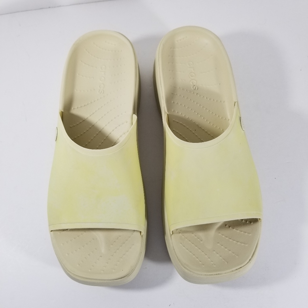 Crocs Sandals Women's Size 9 Platform Skyline Slides Light Yellow Shoes